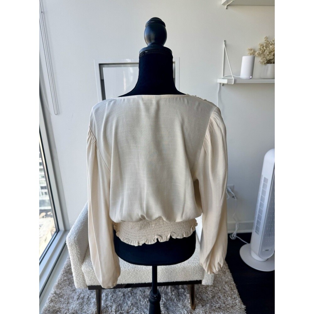 Express Cream Deep V-Neck Tie Front Long Sleeve Cropped Blouse Size Large NEW! - Picture 4 of 6